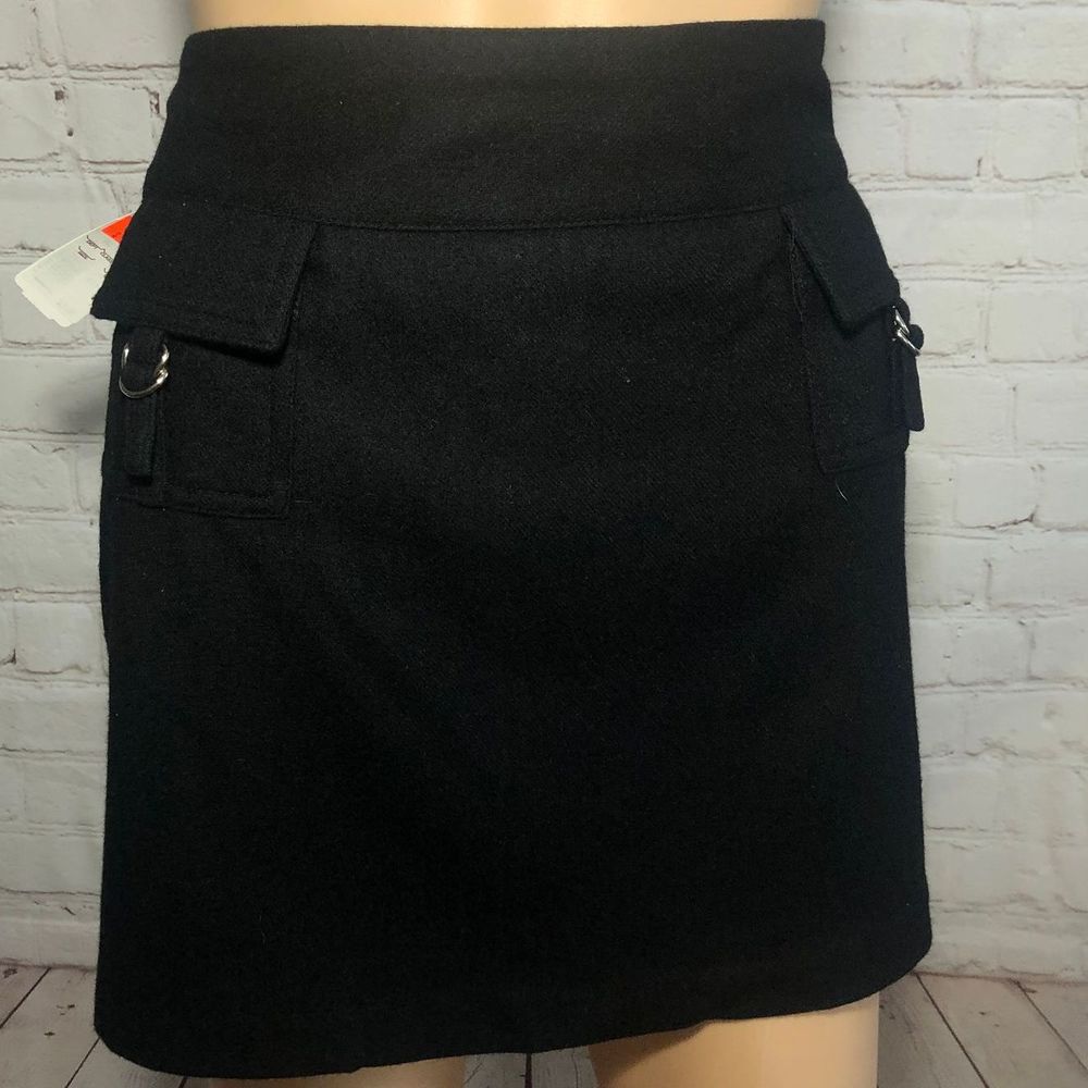 NWT $26 EXACT CHANGE Wool Mini‎ skirt